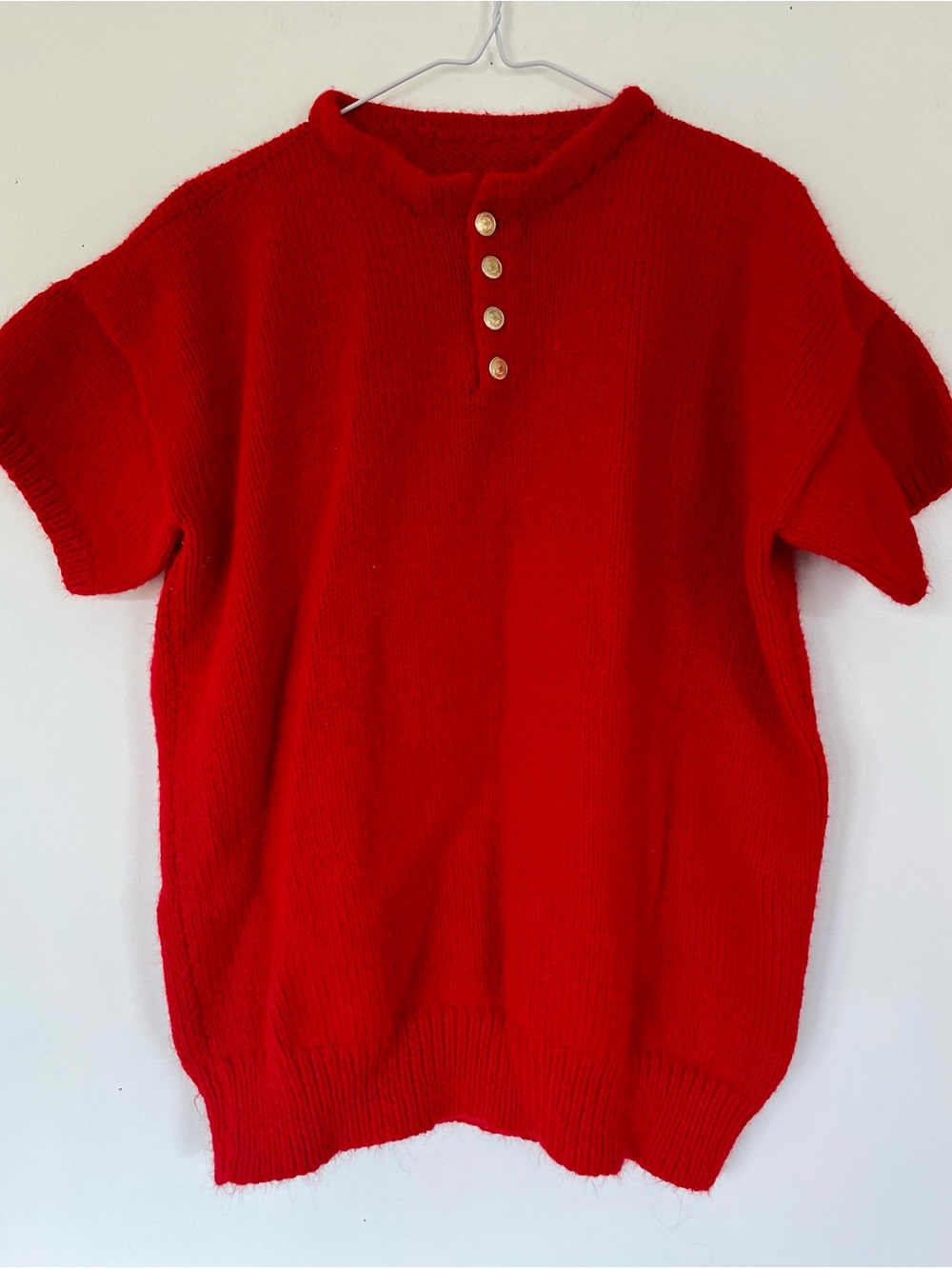 Women’s Red Short-Sleeve Vintage Knit Sweater with Gold Button Placket